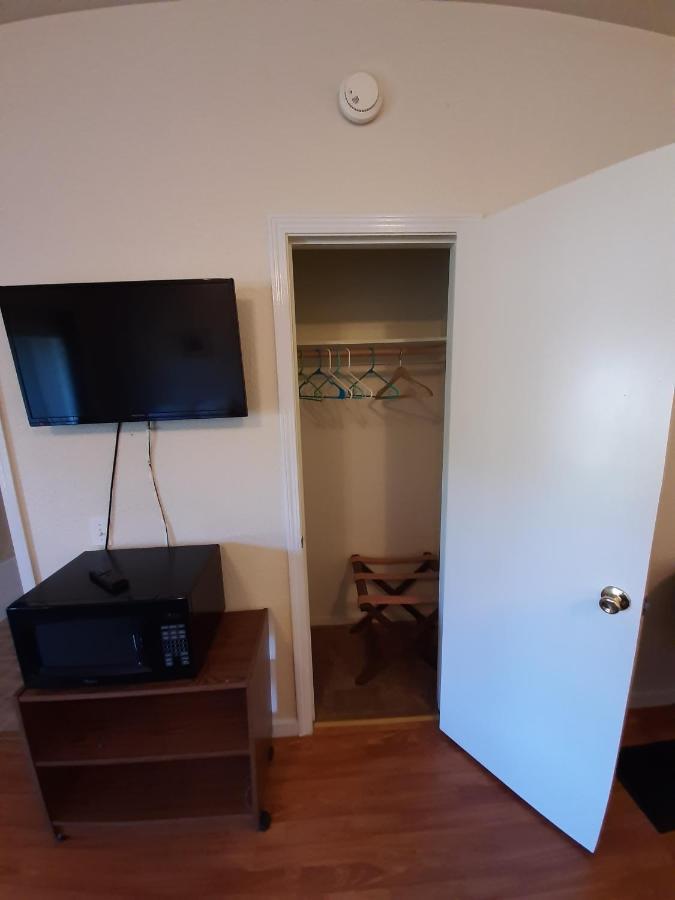 Alta Sierra Village Inn Grass Valley Room photo